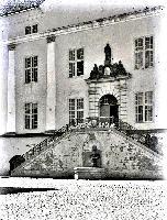 Крыльцо ратуши 1934 г.